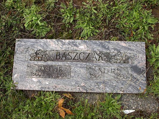Gravestone of Joseph and Nellie Baszczak
Gravestone of Joseph and Nellie Baszczak in Francis. Washington
